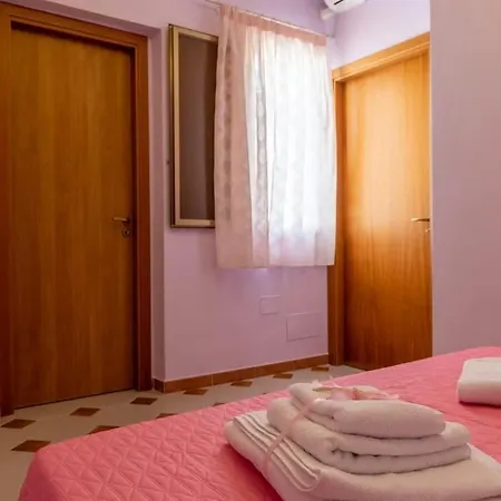 Stella Marina Apartment *